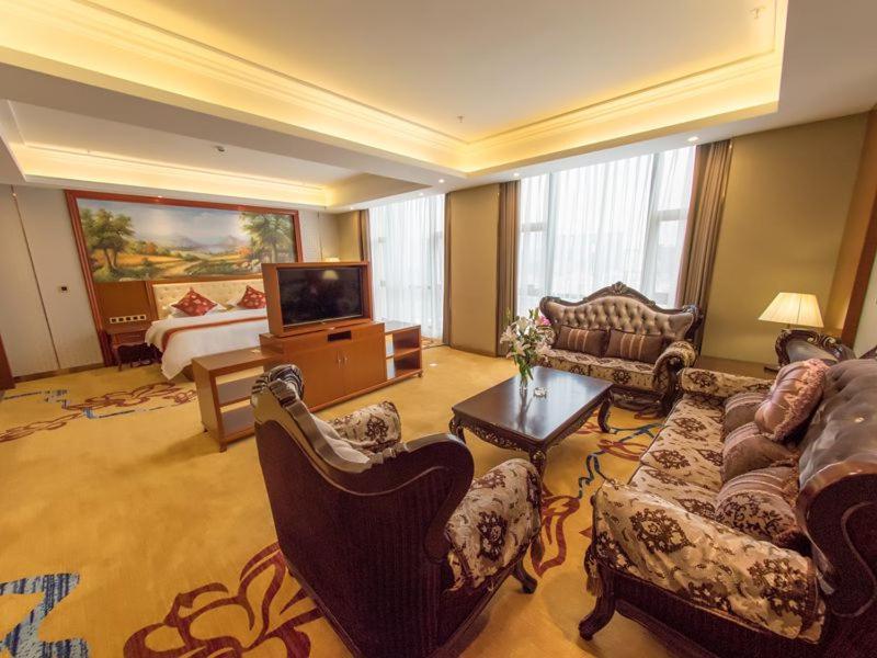 Vienna International Hotel Guangxi Duan Du'an Exteriér fotografie